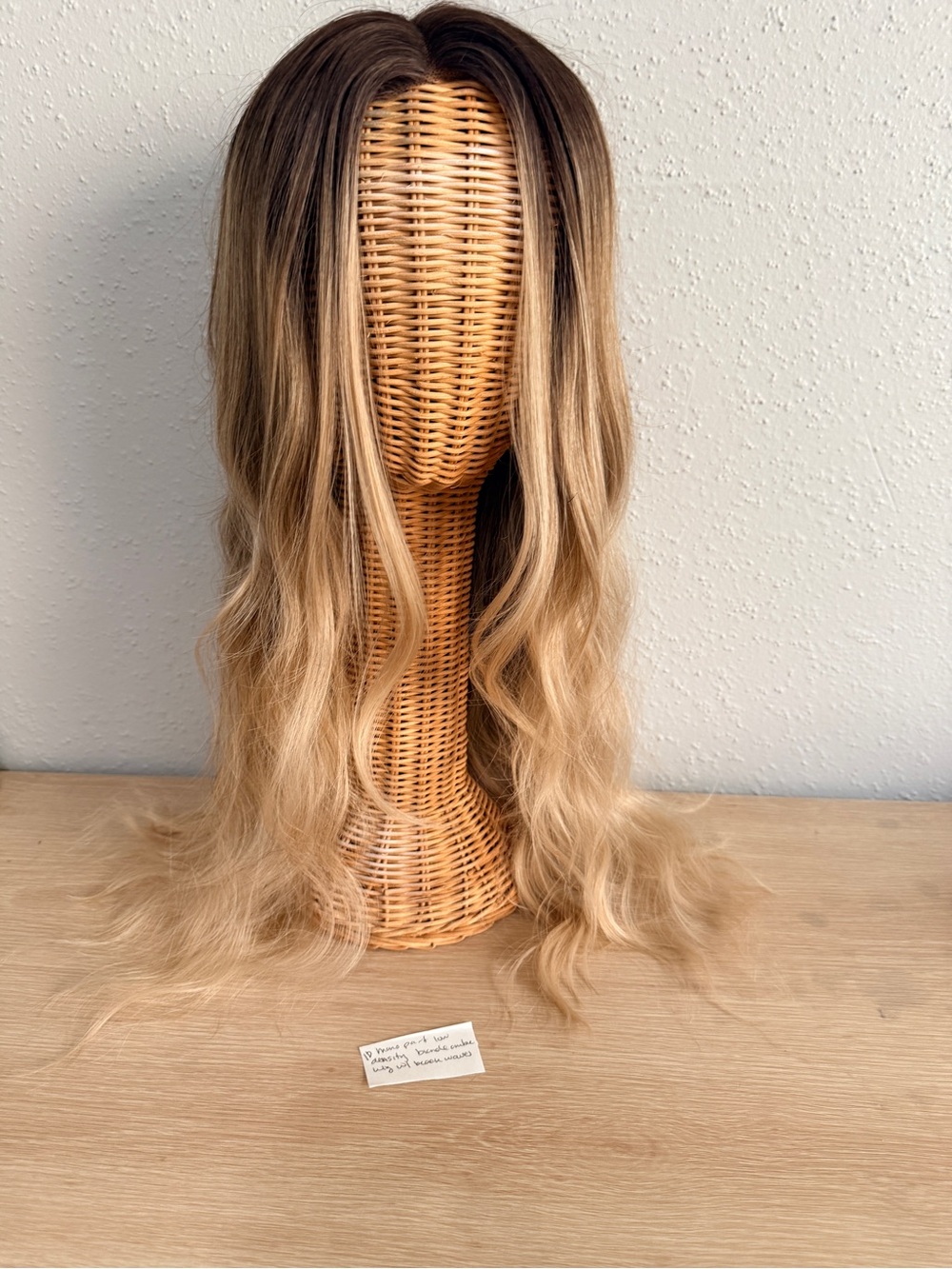 1D mono part low density blonde ombré wig with beach waves